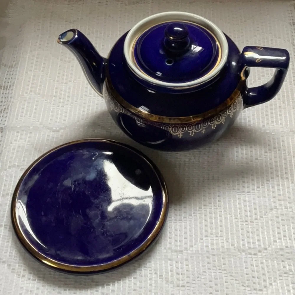 Vintage Hall’s China Cobalt and Gold Teapot and Trivet Boston